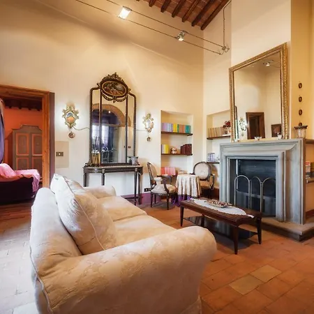 Casale Dei Girasoli 14, Emma וילה קורטונה