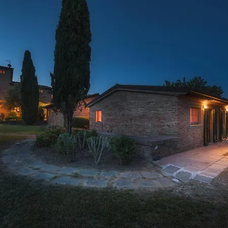 וילה Casale Dei Girasoli 14, Emma *