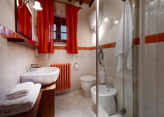 Villa Casale Dei Girasoli 14, Emma