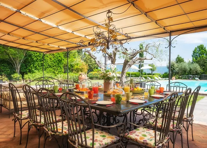 Casale Dei Girasoli 14, Emma